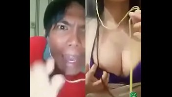 Titty Flashing On SMULE!