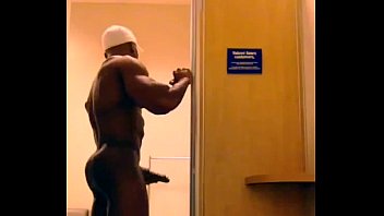 XXL Hung Black Muscle Dude Naked & Jerking Off In Office