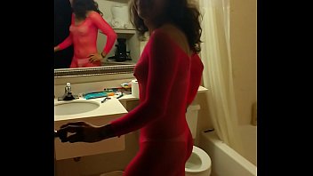 pink outfit in dallas hotel room