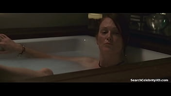 Julianne Moore in The k. Are All Right 2010