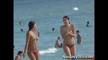 Hot chicks at nude beach 4
