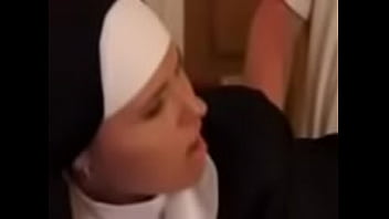 2 Nuns Fucked