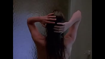 Silk Stalkings: Sexy Shower Girl